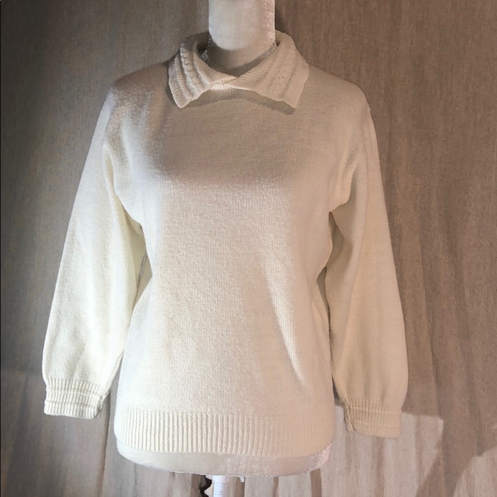 COLLAR SWEATER • white vintage